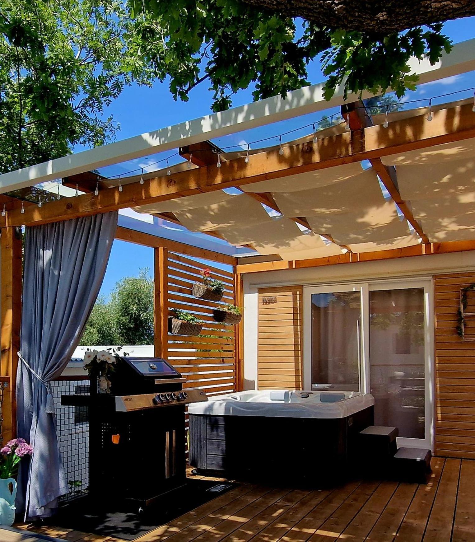 Privilege Resorts Exclusive Camping Villas Selce Exterior photo